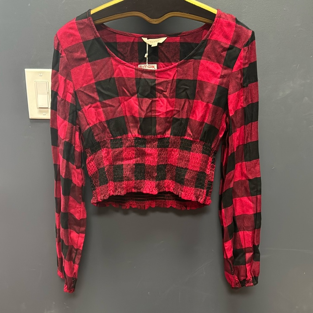 Buffalo plaid cropped top